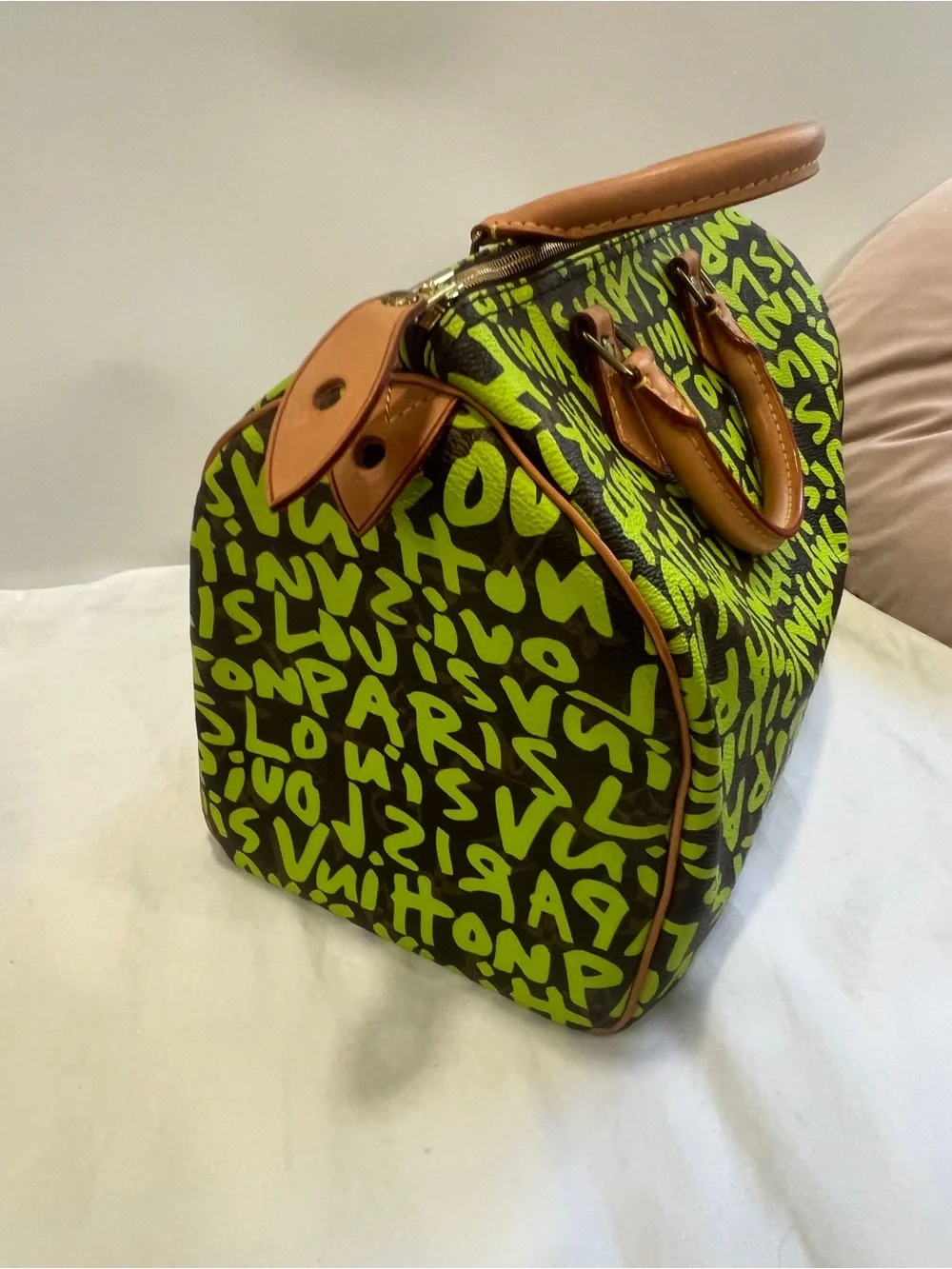Louis Vuitton Graffiti Speedy 30